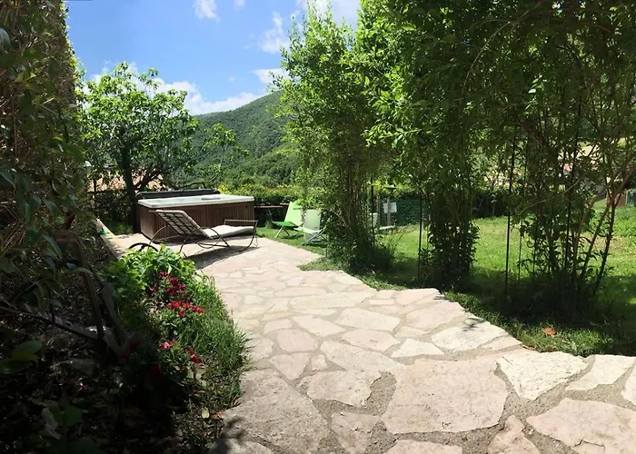 Campagna In Compagnia